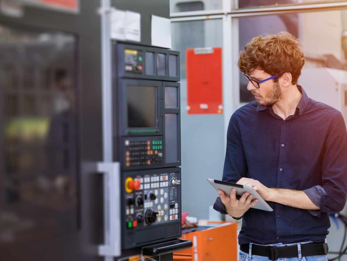 El Big Data y la Inteligencia Artificial: Analítica avanzada para manufactura.